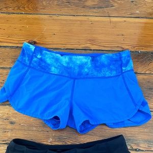 Lululemon Speed up Short size 4 low rise 2.5"